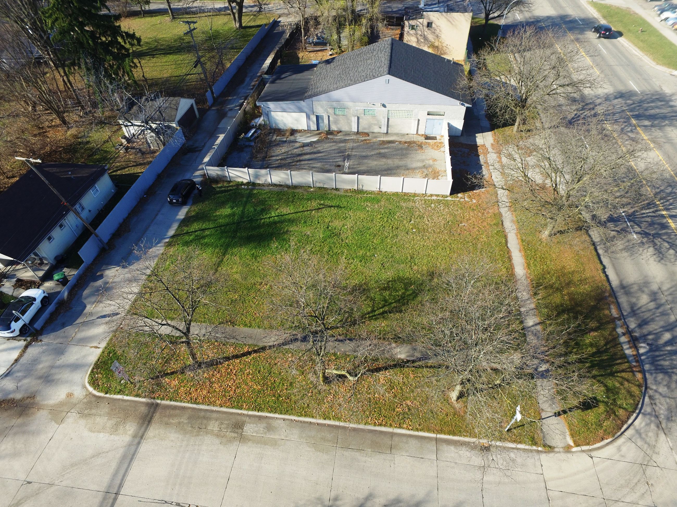 Van Born and Huron 5